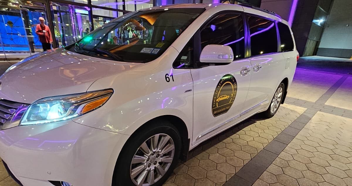 Ultimate Buffalo Airport To Niagara Taxi Service | Book Now